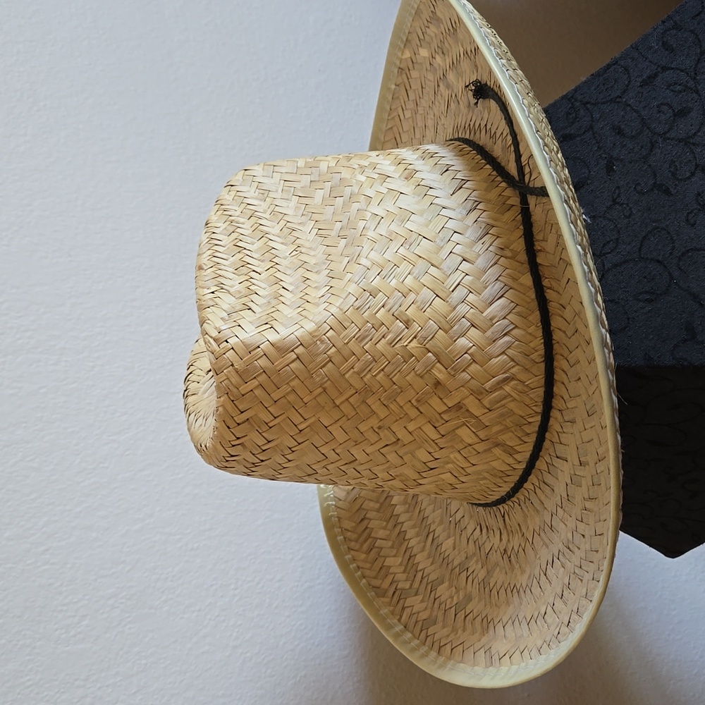 Western straw hat